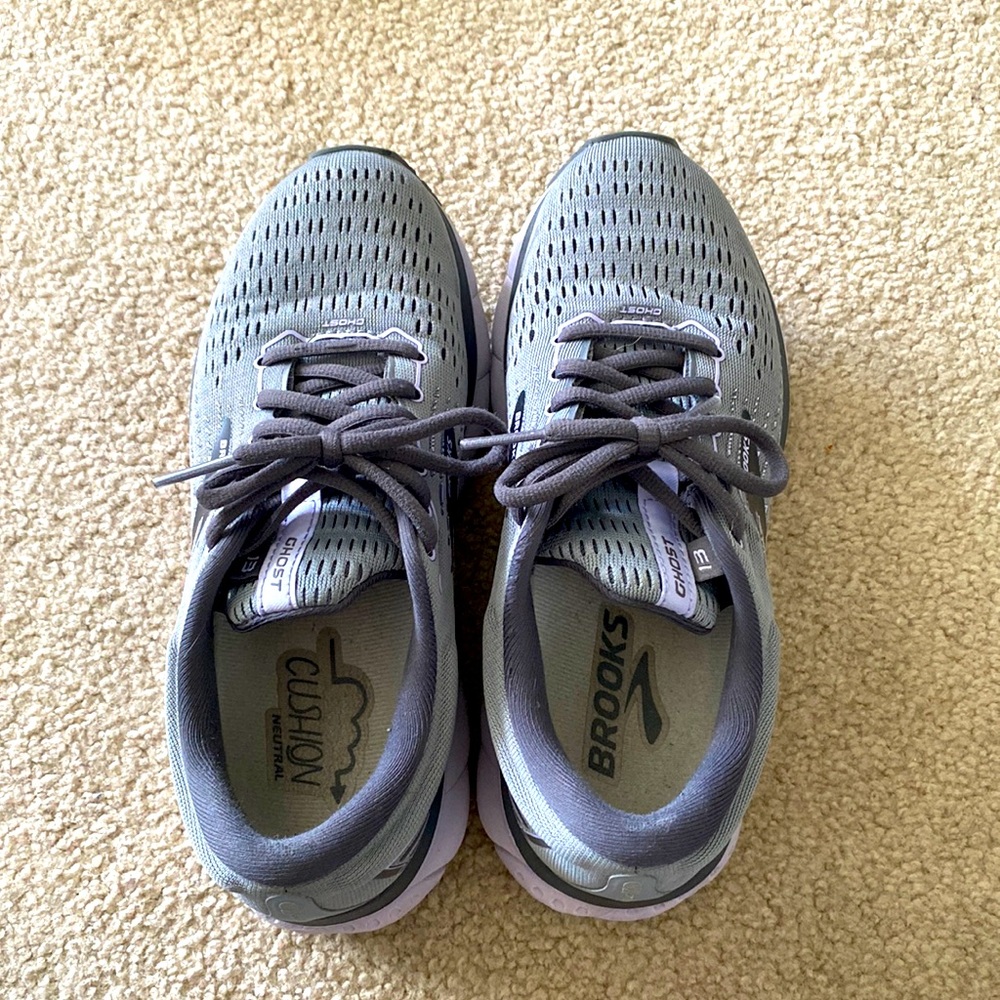 Brooks ghost running shoe